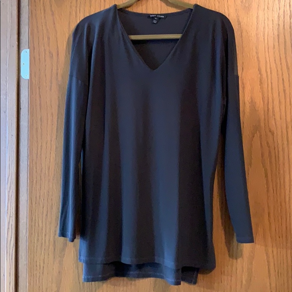 Robert Kitchen V neck tunic